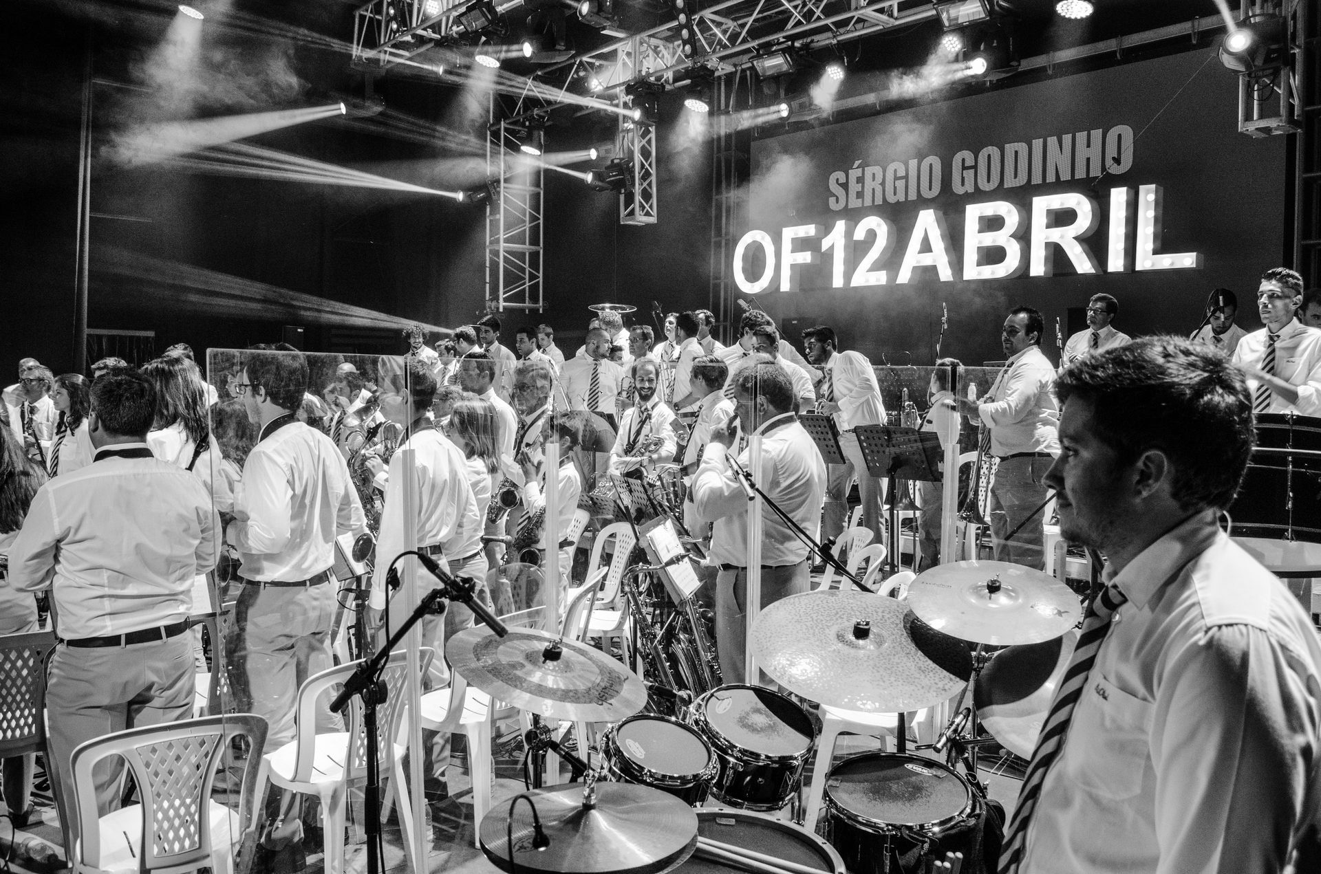 OF 12 de Abril — Momentos